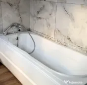 Casă de vânzare, 244 mp, zona Nord-Est