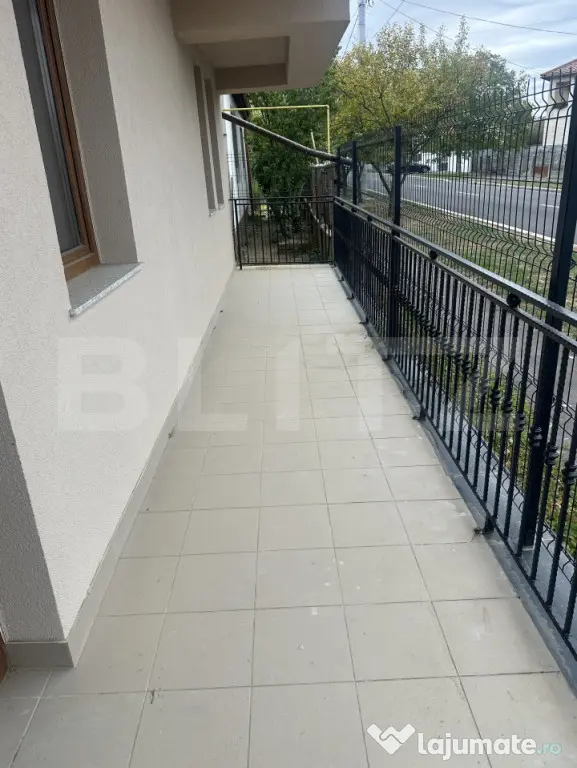 Apartament cu 3 camere, 75 mp utili, zona Aurel Vlaicu - Satu Mare (Satu-Mare)