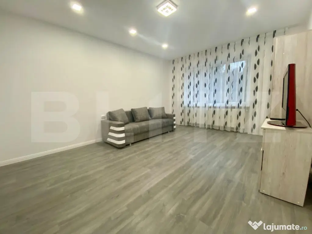 Garsoniera mobilat modern, decomandata, boxa, 43mp, zona str - Cluj-Napoca (Cluj)