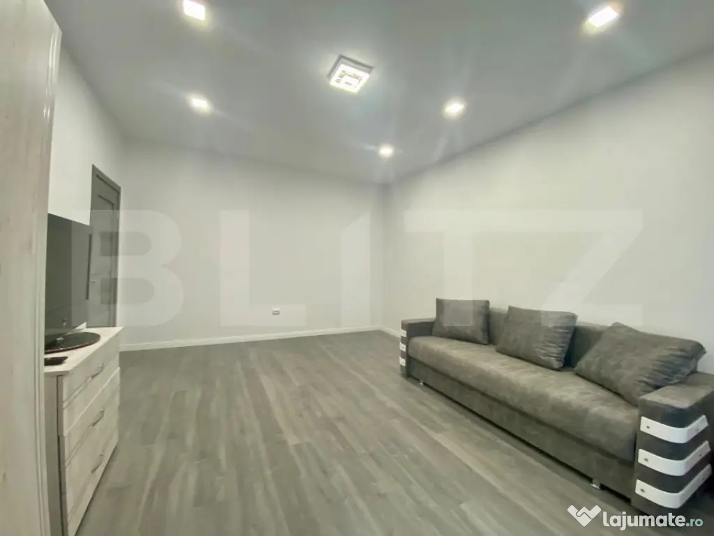 Garsoniera mobilat modern, decomandata, boxa, 43mp, zona str - Cluj-Napoca (Cluj)