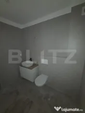 Apartament 3 camere, 2 bai,terasă generoasă, parcare inclu 