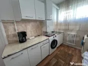 Apartament 2 camere, decomandat, intermediar, sud, Pivniță 