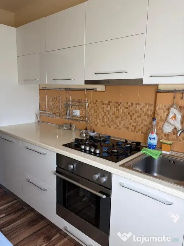De inchiriat ap cu 2 camere , 37 mp , Stejarului - Floresti (Cluj)