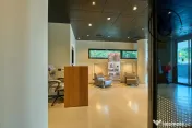 Clădire de birouri și spații comerciale | Zona Poarta 1, 