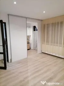 Garsonieră de vânzare