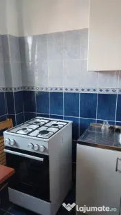 Dristor etaj 2 decomandat 