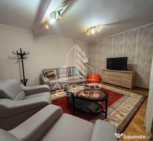 Casa individuala de vanzare cu 11 camere, an 2000, Lipovei, Timisoara - Timisoara (Timis)
