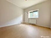 Apartament 3 camere de vanzare, terasa, zona Braytim