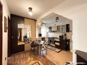Apartament 2 camere, la cheie, decomandat, panoramica la Cetatea Devei 