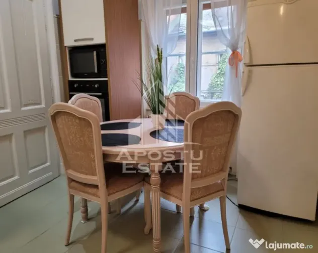 Apartament renovat de vanzare, 4 camere, 3 bai, zona centrala, Iosefin - Timisoara (Timis)