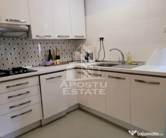 Apartament renovat de vanzare, 4 camere, 3 bai, zona centrala, Iosefin - Timisoara (Timis)