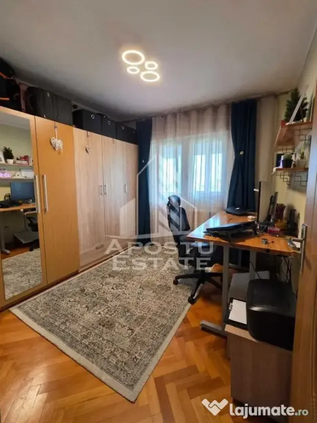 Apartament 3 camere de vanzare,renovat,etaj intermediar,Gheorghe Lazar - Timisoara (Timis)