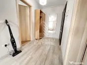 Apartament cu 2 camere, etajul 2, loc de parcare propriu, zona Mehala 