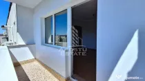 Apartament 3 camere,decomandat, nemobilat, Confectii