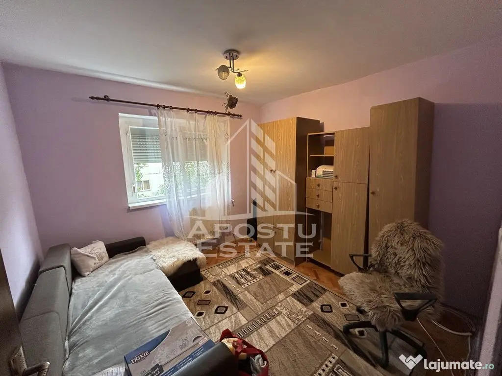 Apartament la etaj interemediar, 3 camere, 55 mp, Zona Girocului - Timisoara (Timis)