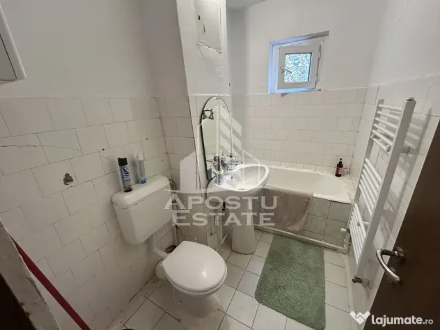 Apartament la etaj interemediar, 3 camere, 55 mp, Zona Girocului - Timisoara (Timis)
