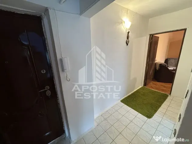 Apartament la etaj interemediar, 3 camere, 55 mp, Zona Girocului - Timisoara (Timis)