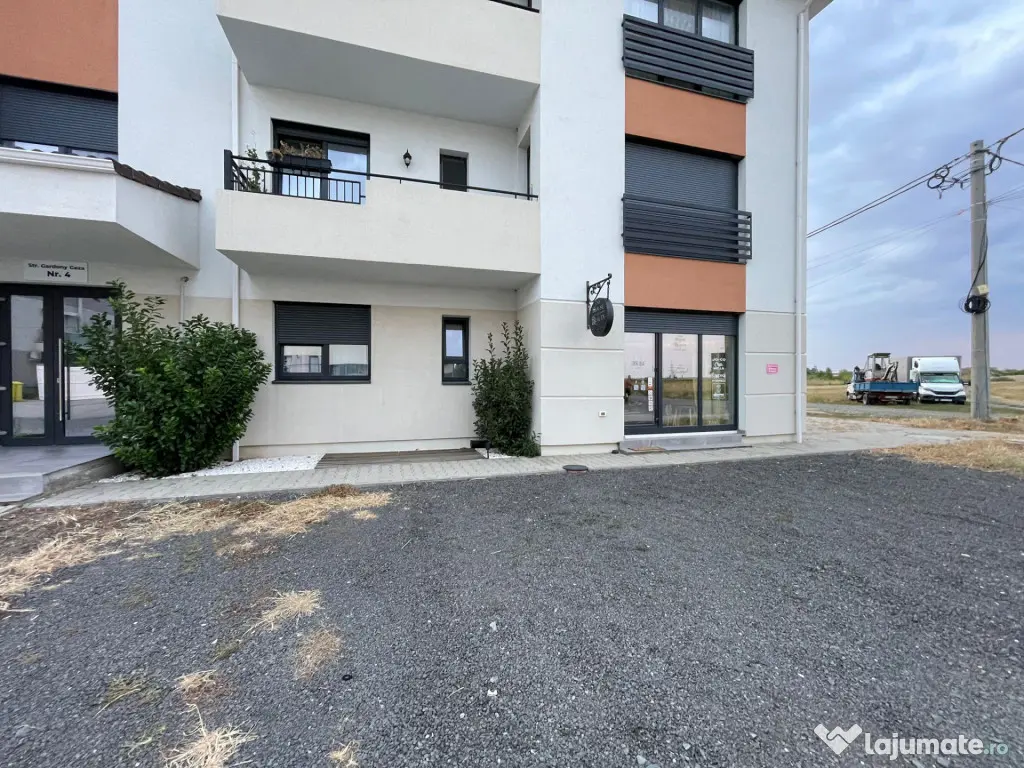 SPATIU COMERCIAL DE VANZARE | DUMBRAVITA | 112 MP | 5 PARCAR - Dumbravita (Timis)