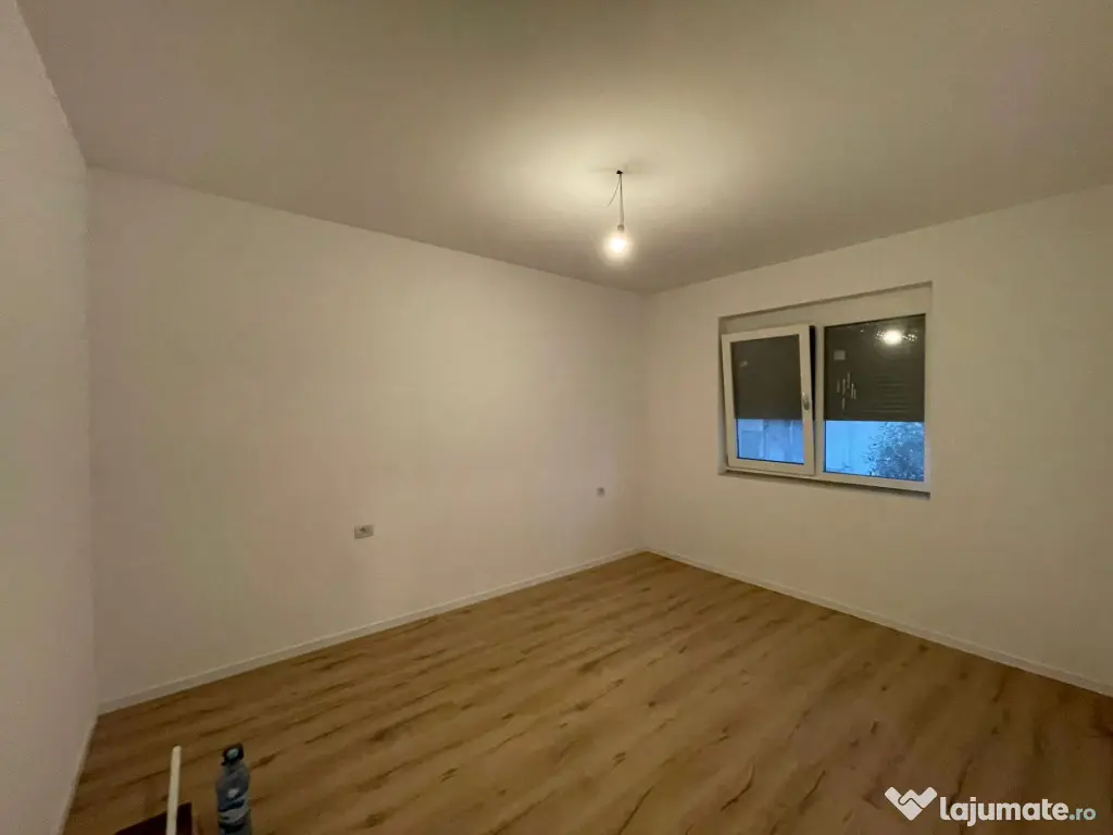 SPATIU COMERCIAL DE VANZARE | DUMBRAVITA | 112 MP | 5 PARCAR - Dumbravita (Timis)