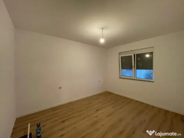 SPATIU COMERCIAL DE VANZARE | DUMBRAVITA | 112 MP | 5 PARCAR - Dumbravita (Timis)