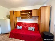 Garsoniera cu baie la comun de vanzare, zona Take Ionescu Timisoara 