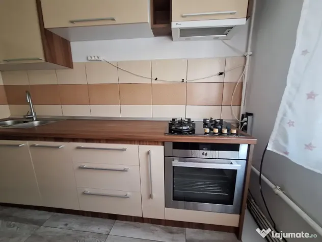 Apartamet 3 camere-67 mp-Etaj 2-Centrala proprie-Mobilat si - Timisoara (Timis)