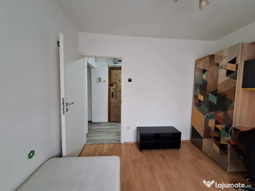 Apartamet 3 camere-67 mp-Etaj 2-Centrala proprie-Mobilat si - Timisoara (Timis)