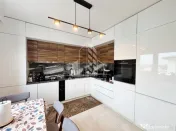 Apartament de lux cu 4 camere de vanzare, 111mp utili, 3 bai - Chisoda 