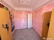 Apartament cu 3 camere, semidecomandat, zona Sagului 