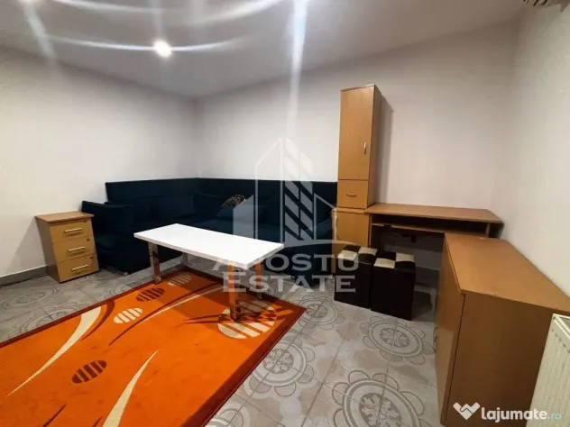 Inchiriez casa cu 2 apartamente ptr muncitori curte, zona Al. Ghirodei - Ghiroda (Timis)