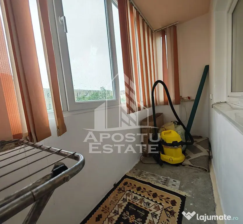 Apartament de vanzare,3 camere si 2 bai,etaj intermediar,zona Aradului - Timisoara (Timis)