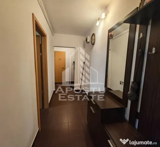 Apartament de vanzare,3 camere si 2 bai,etaj intermediar,zona Aradului - Timisoara (Timis)