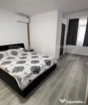 Apartament 3 camere, 140 mp, zona Centrală 