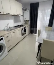 Apartament 3 camere, 140 mp, zona Centrală 