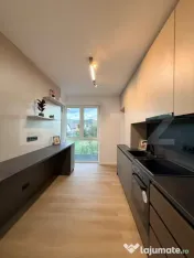 Apartament lux 3 camere, 2 bai, 64 mp, intermediar, parcare, 
