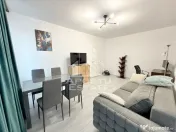 Apartament cu 2 camere de vanzare, 53 mp, decomandat, Giroc 