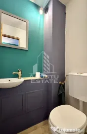 Apartament de vanzare cu 3 camere, 2 bai si o boxa, zona Torontalului 
