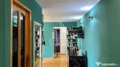 Apartament de vanzare cu 3 camere, 2 bai si o boxa, zona Torontalului 