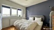 Apartament de vanzare cu 3 camere, 2 bai si o boxa, zona Torontalului 