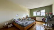 Apartament de vanzare cu 3 camere, 2 bai si o boxa, zona Torontalului 