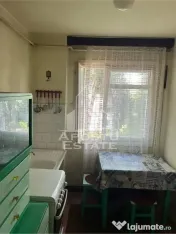 Apartament cu 3 camere, de vanzare, zona Sagului, Timisoara