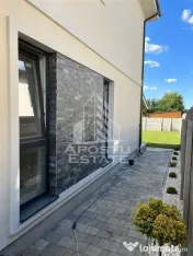 Duplex cu 5 camere, dormitor la parter si toate utilitatiile.