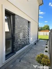 Duplex cu 5 camere, dormitor la parter si toate utilitatiile. 