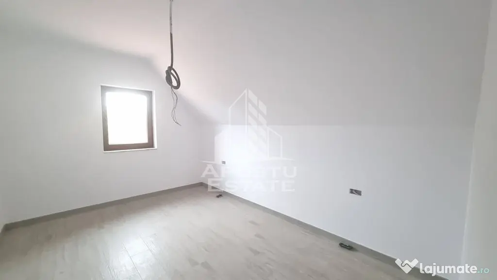 Casa individuala de vanzare cu 4 camere si garaj, Giarmata - Giarmata (Timis)