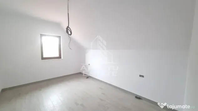 Casa individuala de vanzare cu 4 camere si garaj, Giarmata - Giarmata (Timis)