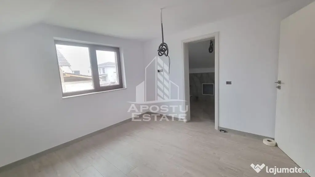 Casa individuala de vanzare cu 4 camere si garaj, Giarmata - Giarmata (Timis)