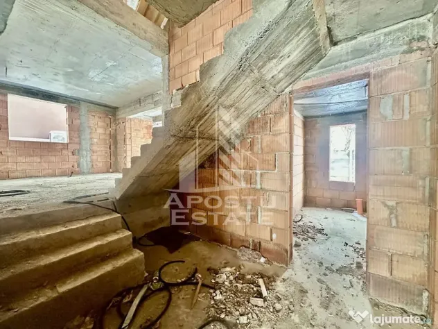 Casa individuala, la rosu, garaj incorporat, zona Eso din Giroc - Giroc (Timis)