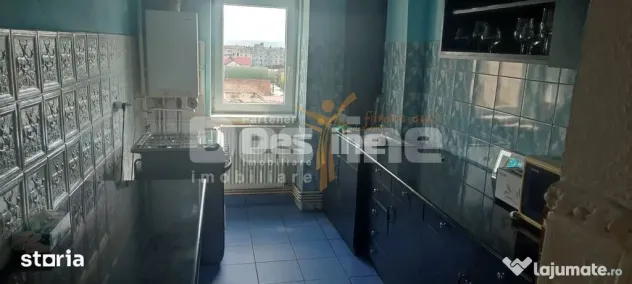 Apartament 3 camere, decomandat, etaj intermediar, zona Materna - Turda (Cluj)