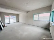 Duplex despartit prin camera tehnica 3 camere si 2 bai - Mos