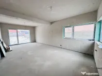 Duplex despartit prin camera tehnica 3 camere si 2 bai - Mos